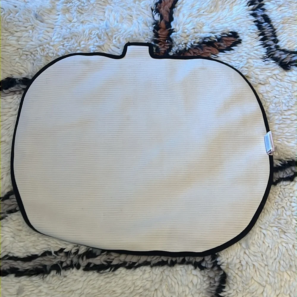 Betsey Johnson Sugar Skull Rug - Halloween Pumpkin Face Rug